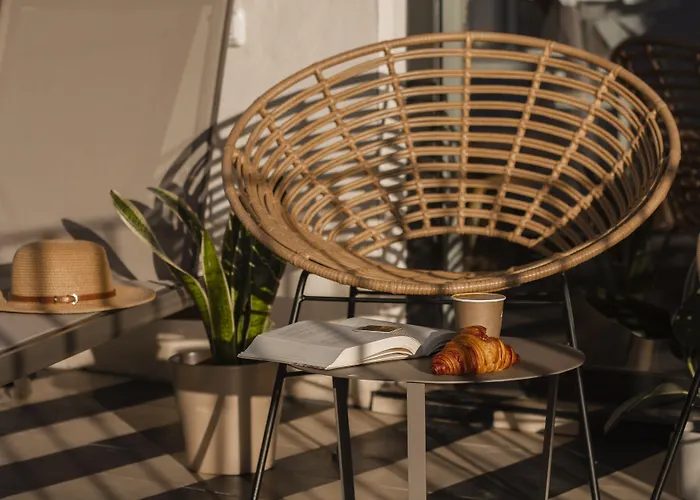 Room Select Tetuan Seville